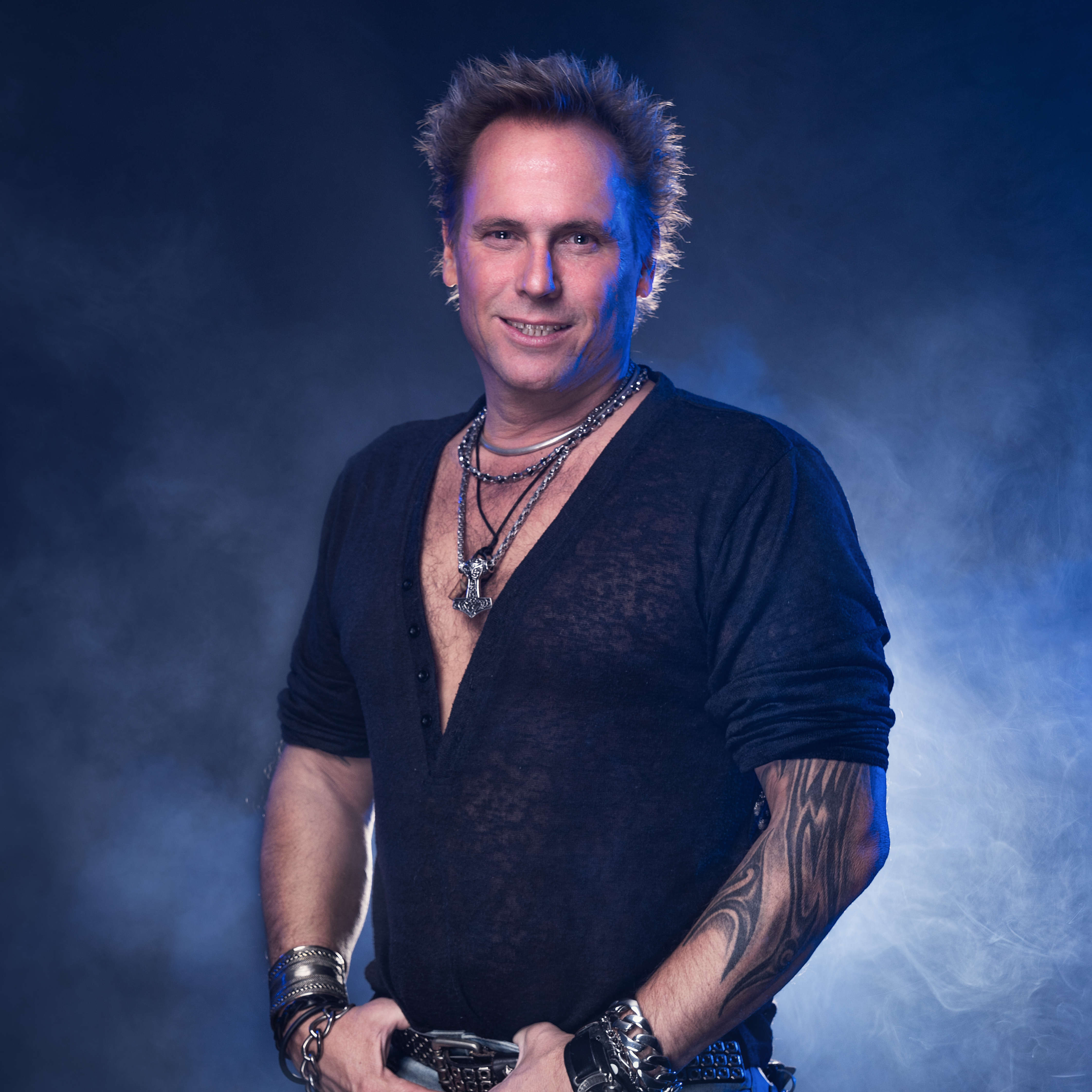 Dan Hammer – Drums
